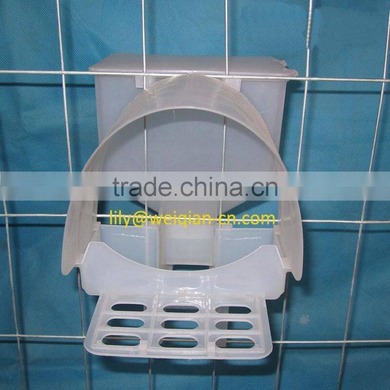 Automatic feeder for poultry (pigeon feeders)