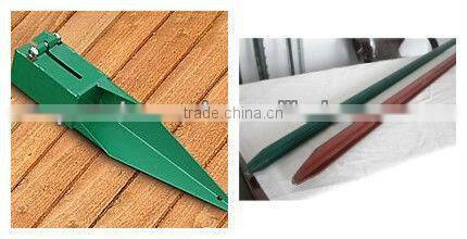 Metal/steel fence post brackets