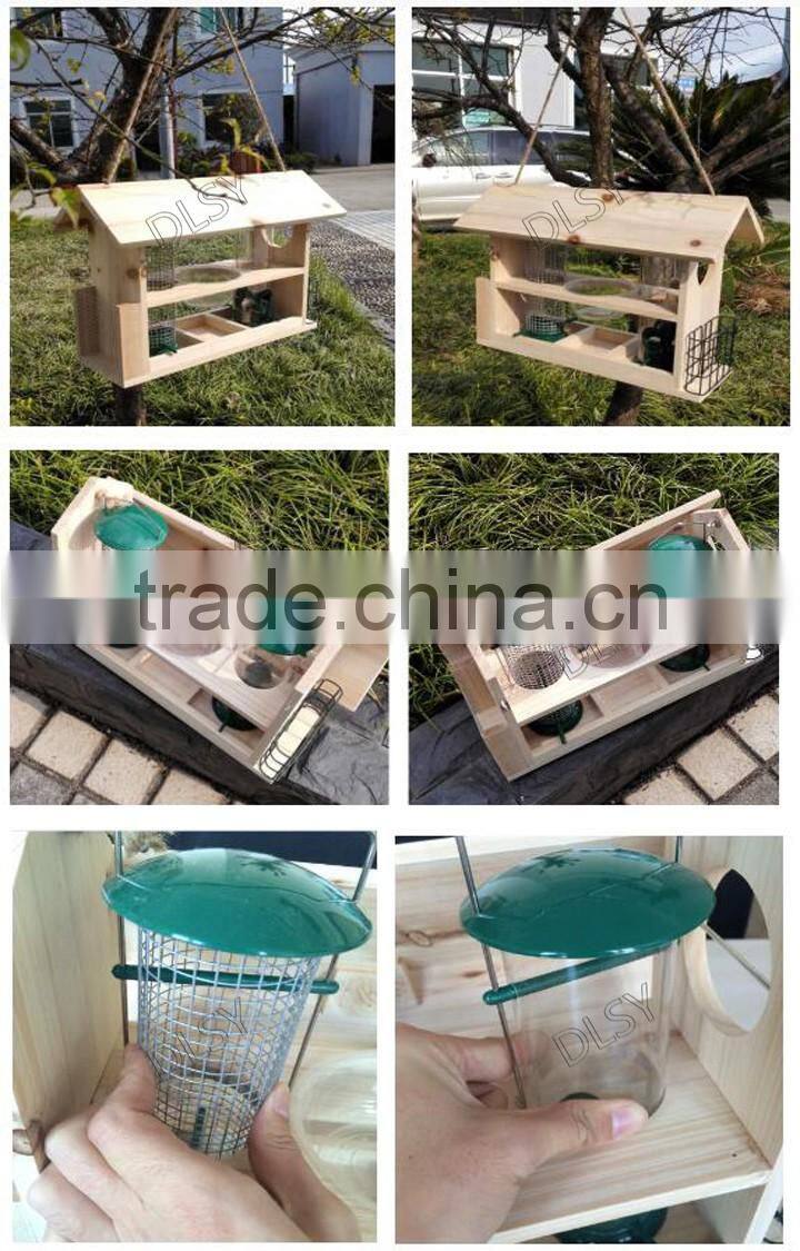 Outdoor Large Hanging Bird Feeder , Multifunction Bird Feeder Station