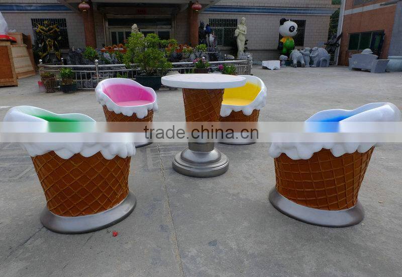 Ice cream table and chair for hotel or bar