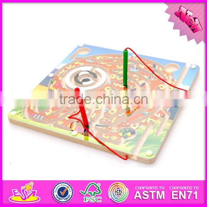 2017 New products kids educational toy wooden magnetic color maze W11H019