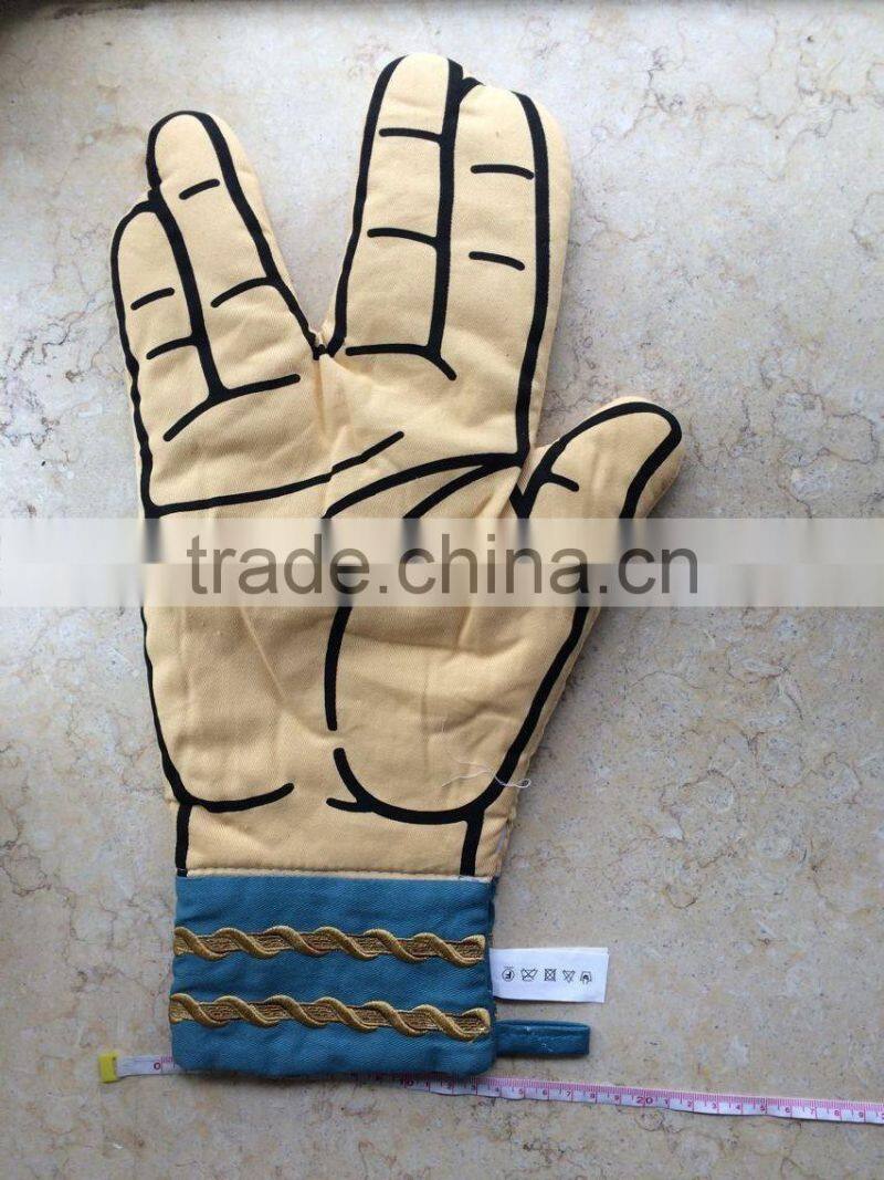 Star Trek: Spock Oven Mitt,star terk oven mitt