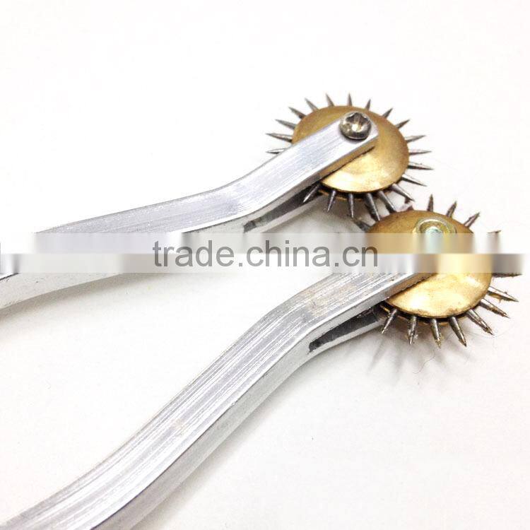 High Quality Cheap Garment Sewing Accessories Stitch Maker Metal Tracing Wheel