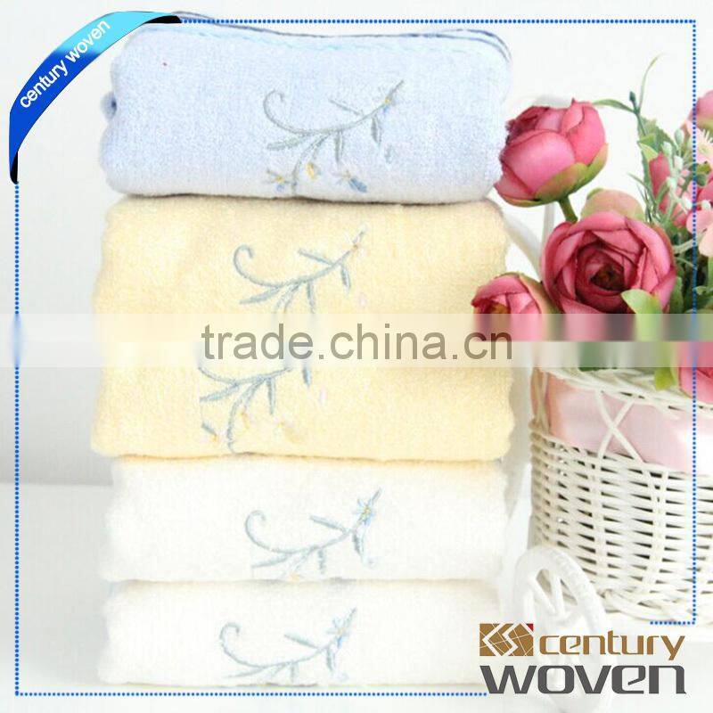 Bath towel 100% cotton with 32 dyed yarn