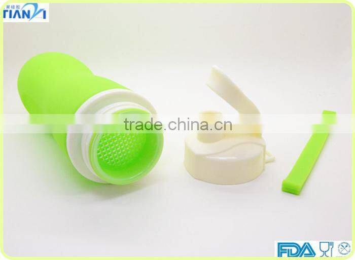 750ML Fashionable Heat Resistance BPA Free FDA/LFGB Collapsiable Silicone Sports Water Bottle