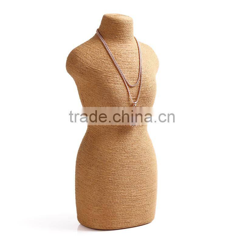 Custom New Design Luxury Resin Mannequin Body Jewelry Holder Display for Necklace Pendant S1319