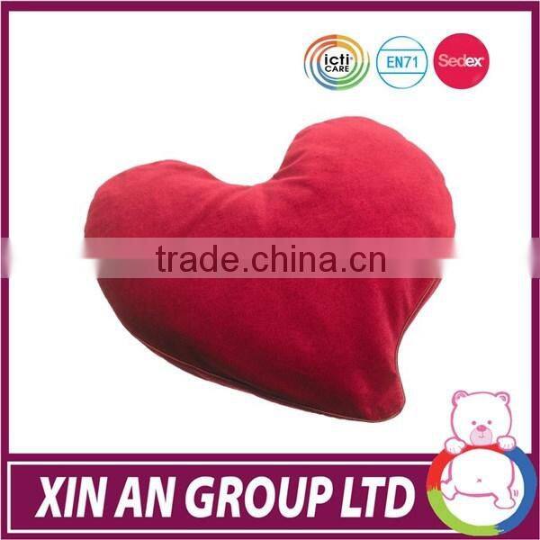Custom high quality heart shaped pillow