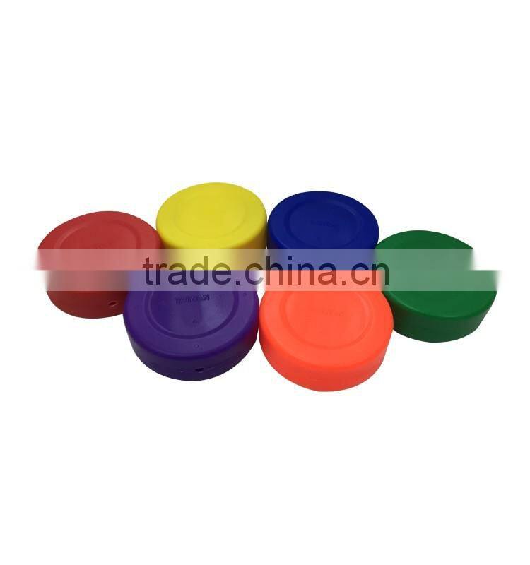 6 colors plastic flat hockey ball