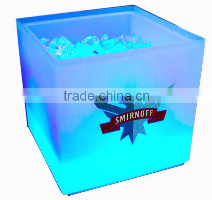 plastic battery light up LED ice bucket illuminated ice buckets