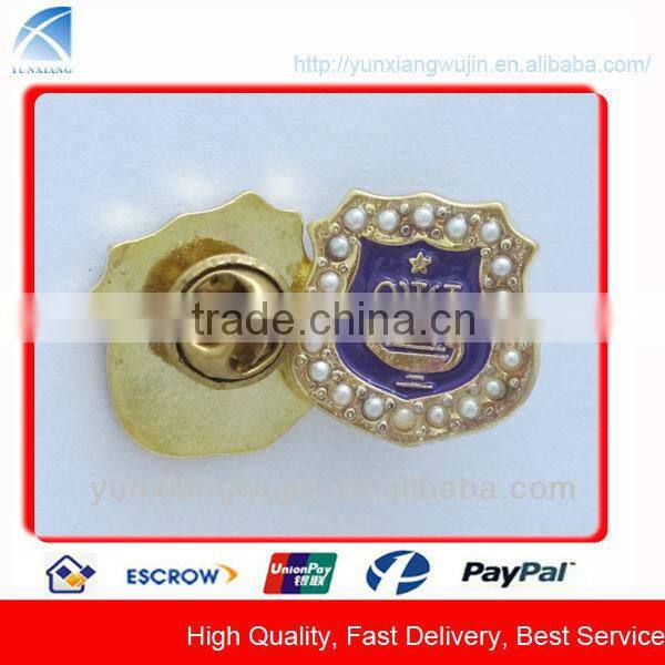 CD7988 Designer Triangle Gold Collar Clips for Dress
