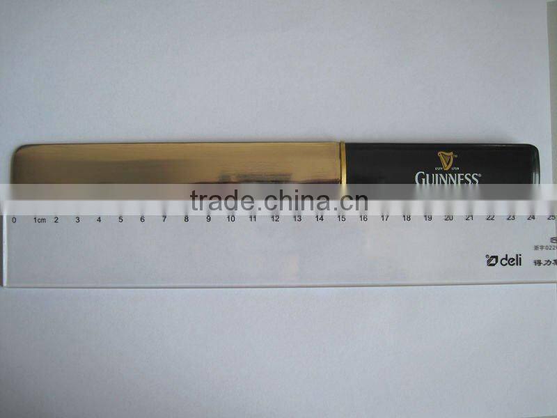 plastic handle and metal beer foam scraper