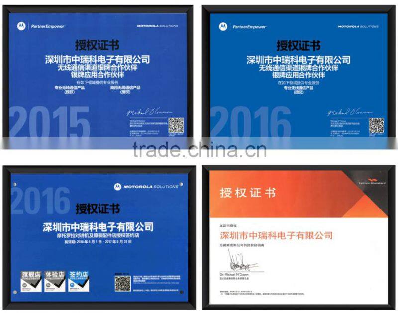 Walkie Talkie XiR P8260 Portable Two Way Radio