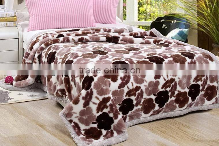 China Suppliers quilt blankets rebel wholesale plush blankets 100 polyester fleece organic bear blanket