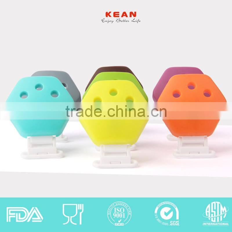 Eco-friendly food grade silicone baby pacifier clips