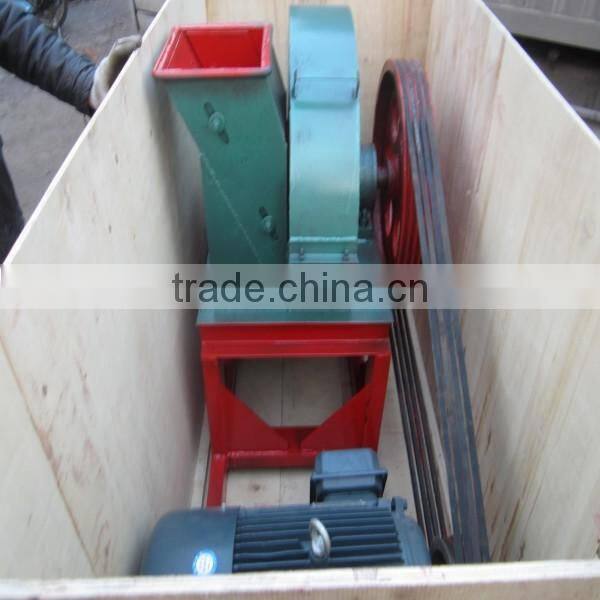 Wood shavings machine/Wood shavings machine for poultry bedding