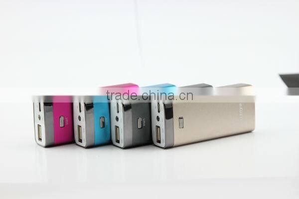 Newest aluminium alloy 5200mah mobile phone charger with over current protection