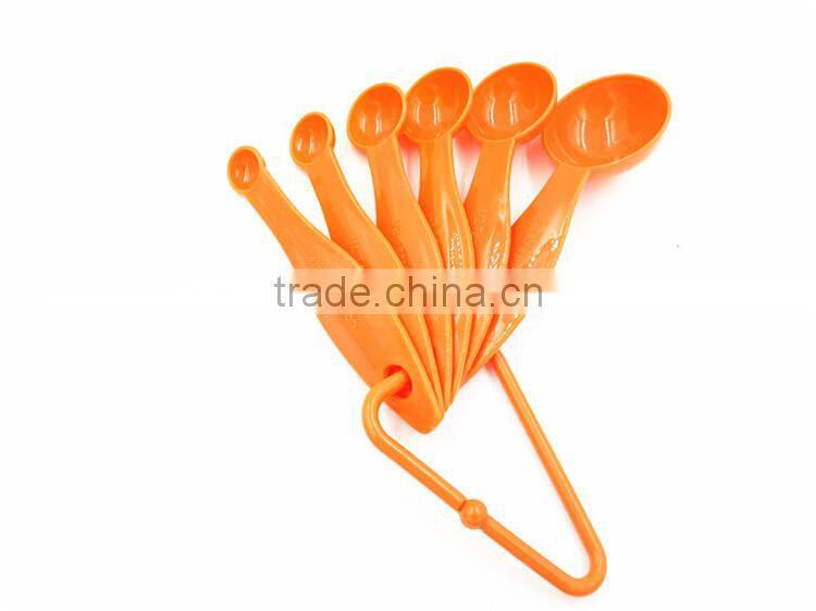 Powder measuring spoon