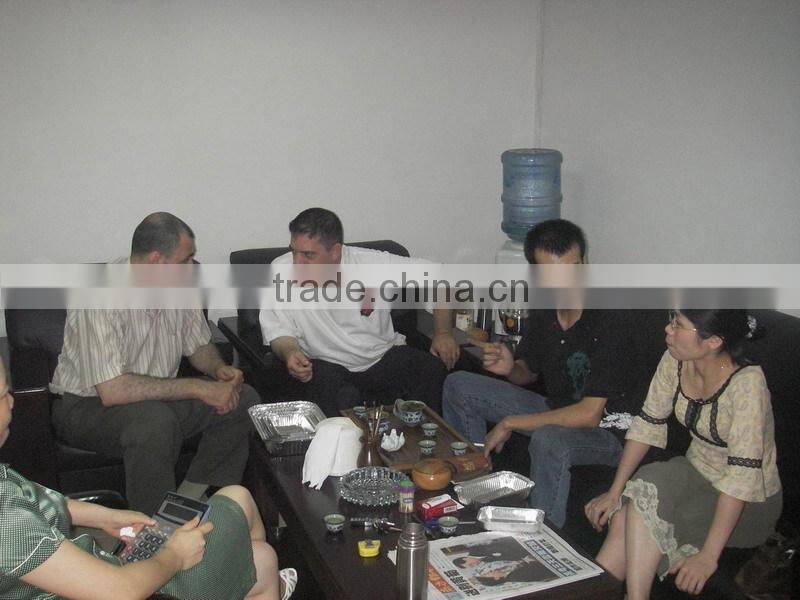 Aluminum food dishes production press line