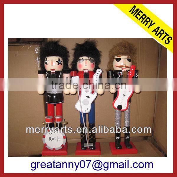 yiwu factory cheap wooden figurine nutcracker costumes wholesale wood christmas nutcracker