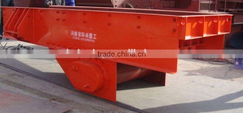 Mine Industrial Convenient Vibrating Feeder with High Efficiency