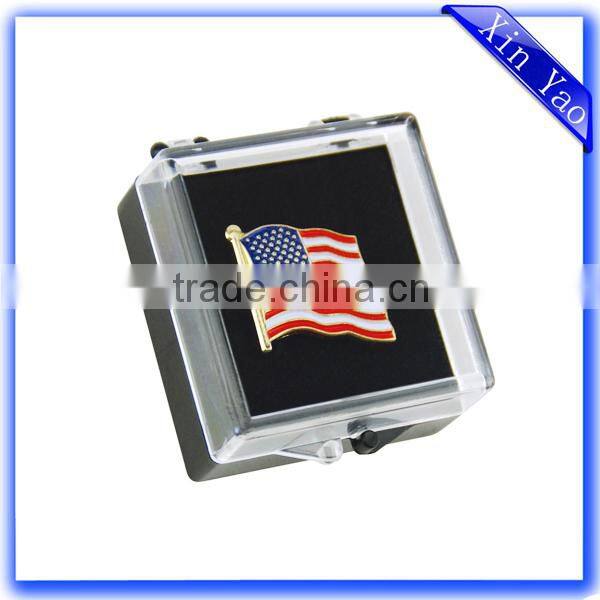 Cheap gold metal national flag pin badge Made in china