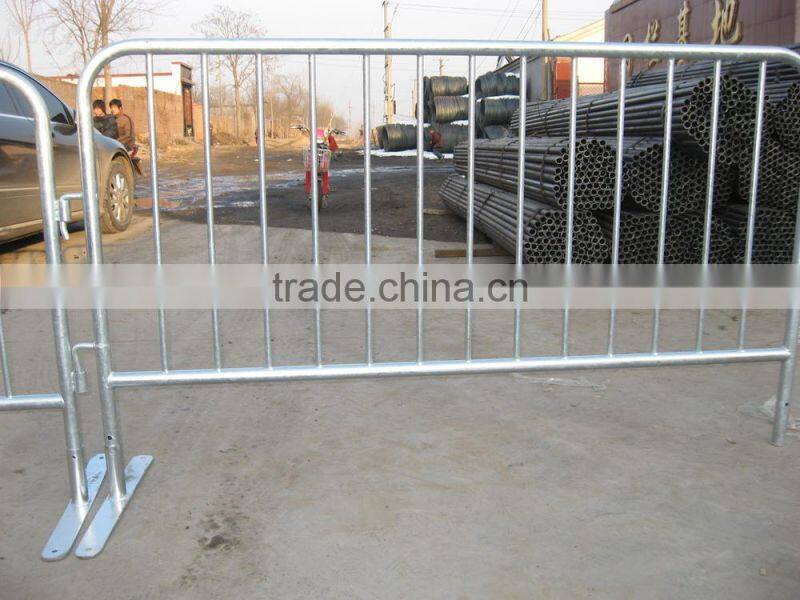 2220x1100mm construction Modular Portable barricade 360 degr welded steel with 3M reflective tape
