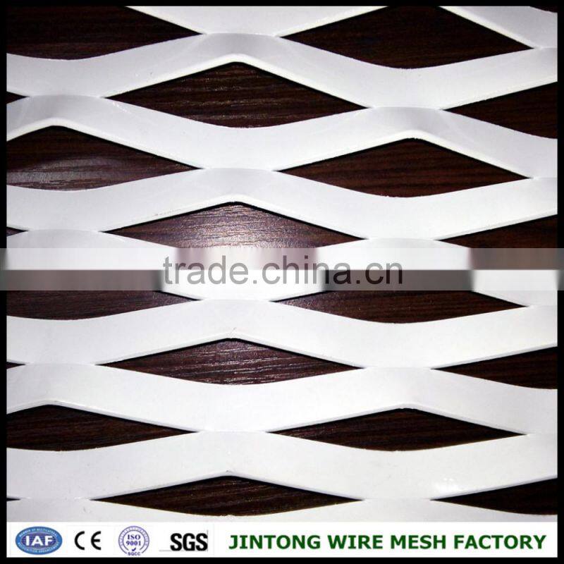 expandable sheet metal diamond mesh
