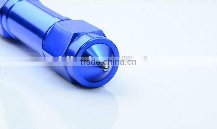 Emergency life-saving mini-car safety hammer LED light