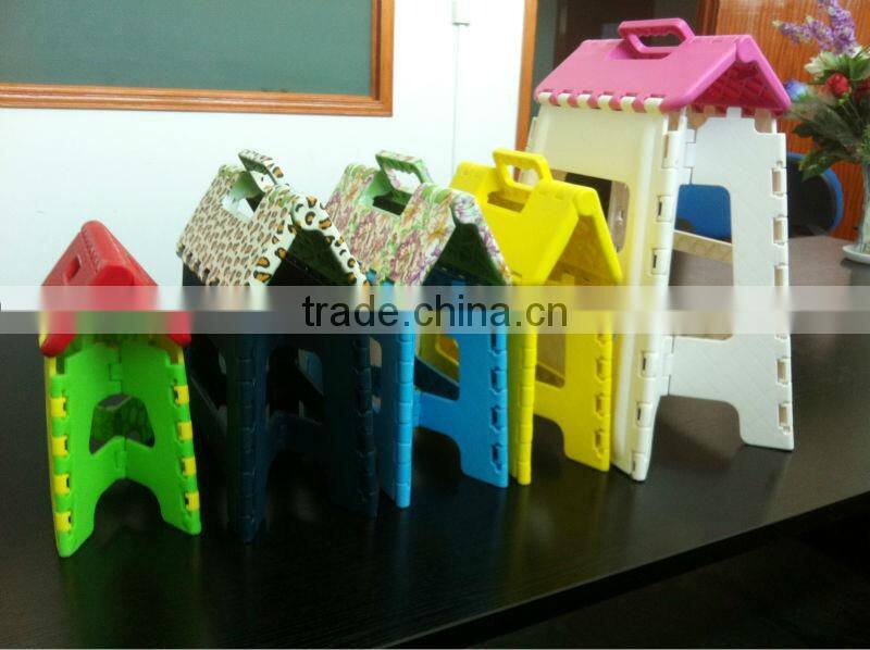 Small garden foldding chairs
