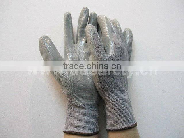 13Gauge White Nylon Grey Nitrile Coated Glove Safety Working Gloves