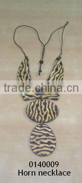 Emerald Imitation necklace