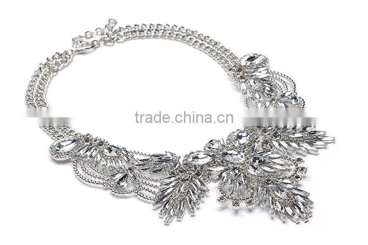The new European and American big colorful fashion jewelry with Leaf shape and diamond