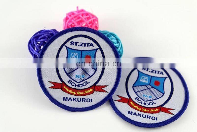 die-cut shape beatiful white background school woven badge customized cheap woven badge for kids personal woven badge for cloth
