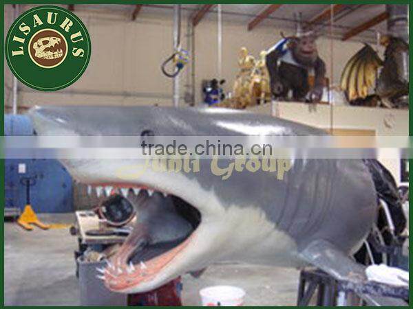 Lisaurus-G new animatronic life size shark