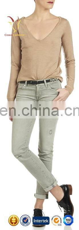 Ladies Deep V Collar Long Sleeve Cashmere Sweater