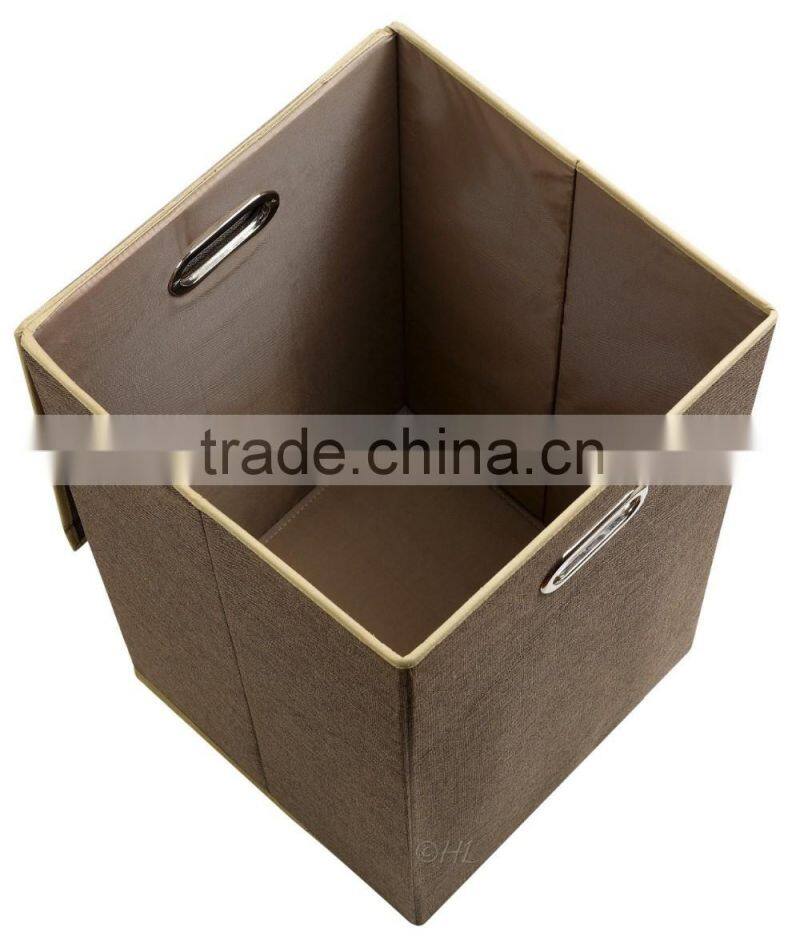 Folding cardboard laundry hamper Collapsible laundry Hamper with Magnetic Lid