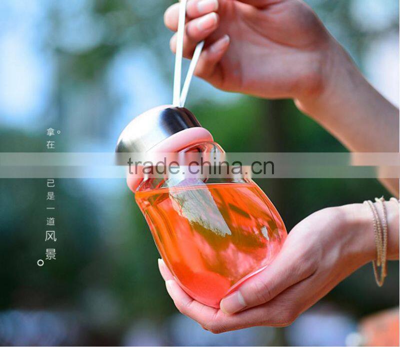 best sell lovely round shape glass tea infuser bottle with sleeve and tea holder
