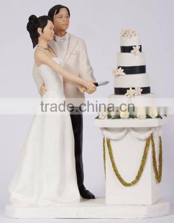 Wedding couple figurine