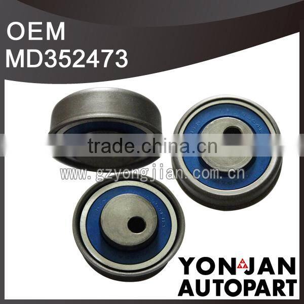 Car Engine Parts Tension Roller MD352473 For Mitsubishi N34/84/CU4