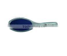 Compact and flexible comb 22