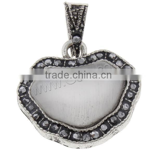 White Antique Silver Color Plated Zinc Alloy Cats Eye Pendants