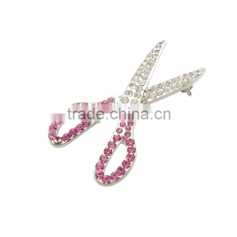 Fashion cheap crystal brooch with zinc alloy