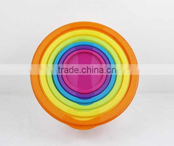 round 7 x Clear Plastic Food Storage Box Containers With Multi Colour Lids