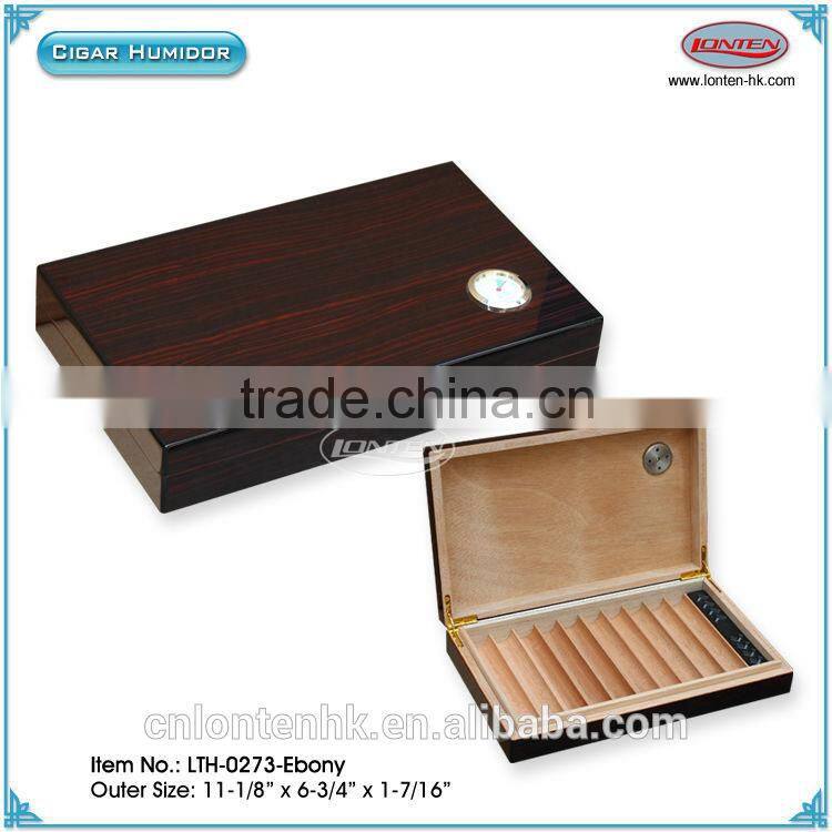 wooden portable travel humidor supplier