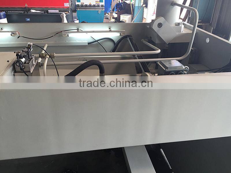 CNC Hydraulic guillotine sheet metal shearing machine