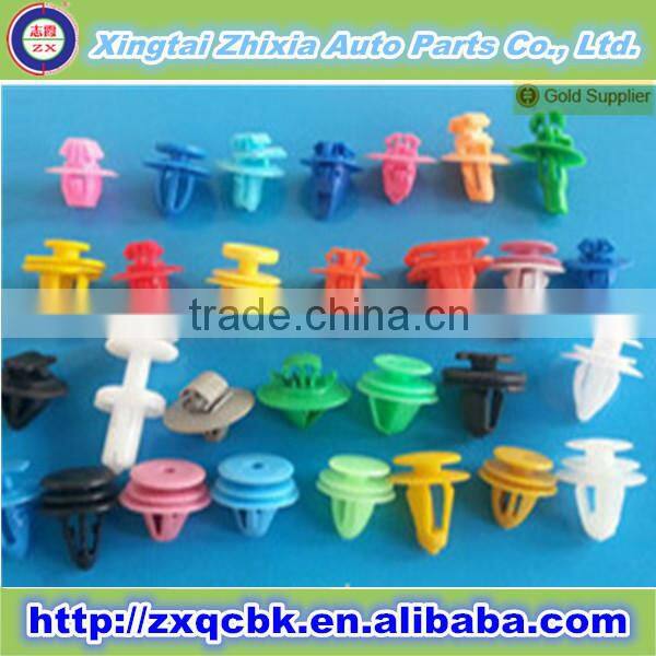 Good Performance ZX Automotive Clips Car Fastener Clip Plastic Screw