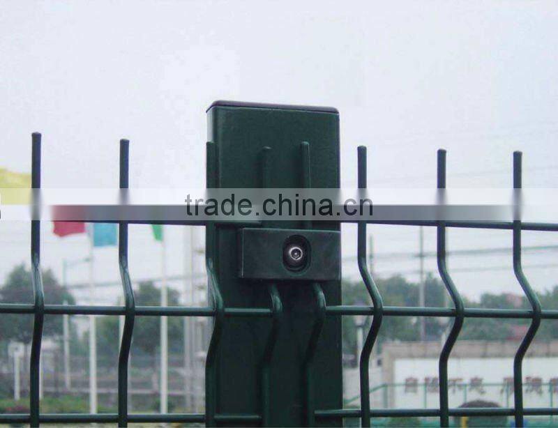 welded wire fence installation