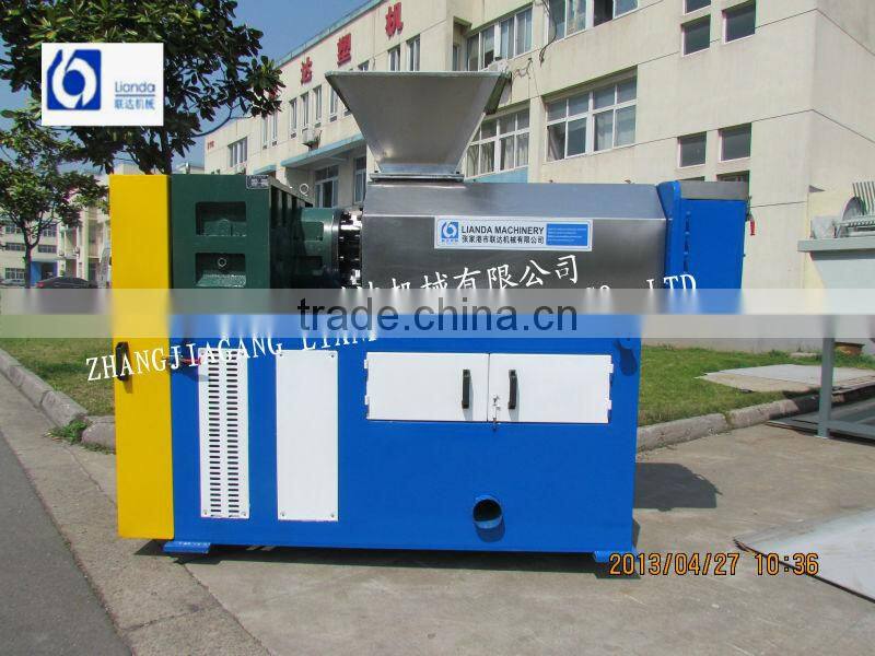 Recycling machine for waste PE PP film bag