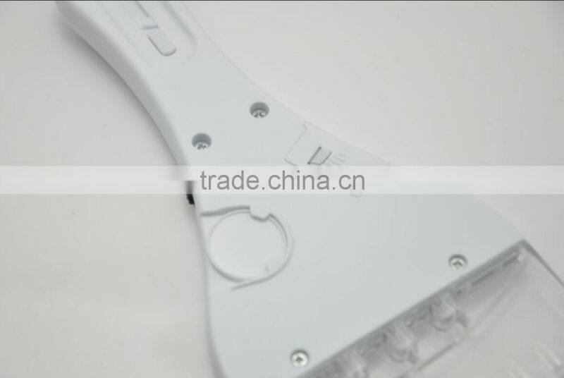 New LED ice craper plastic ice craper with light