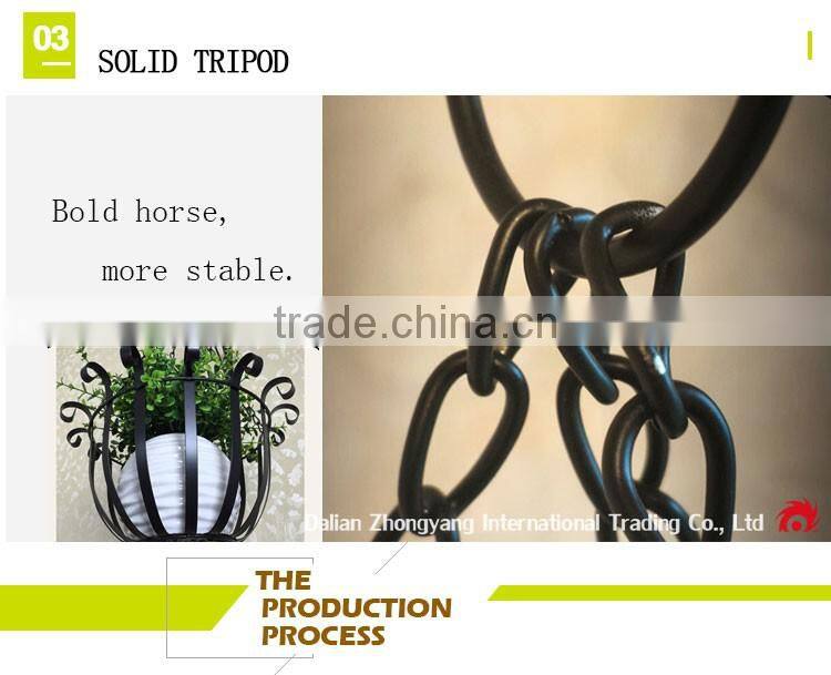 New design wall hung cheap handmade wrought iron flower basket